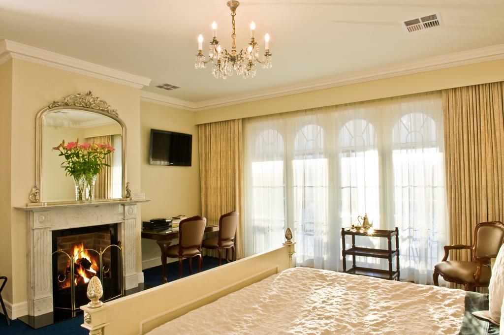 Freeman On Ford Bed & Breakfast Beechworth Room photo