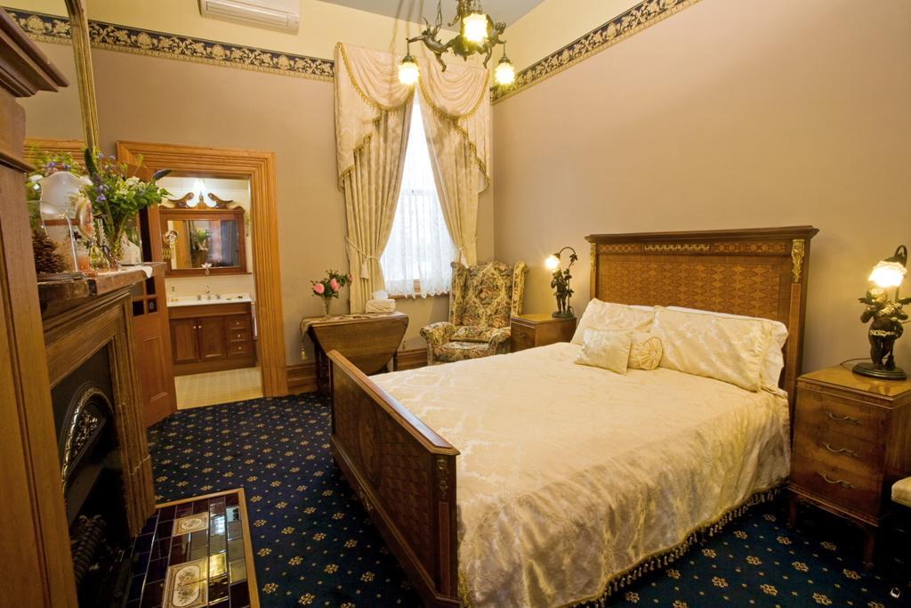 Freeman On Ford Bed & Breakfast Beechworth Room photo